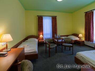 Фото номера Трехместный номер Отель Majewski Hotel &amp; SPA г. Мальборк 2