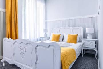 Фото номера Стандартные апартаменты Отель Premium - Bed &amp; Breakfast г. Мальборк 3